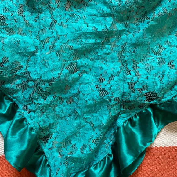 Gold label VS - Picture 2 of 4